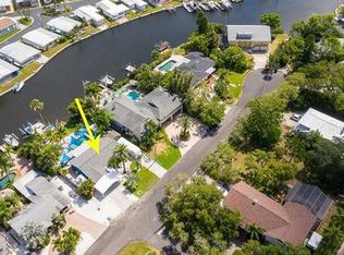 90 Lorraine St, Crystal Beach, FL 34681