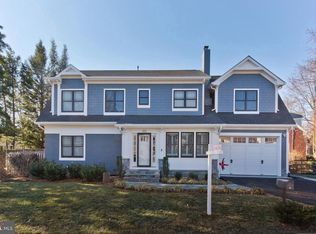 300 S Fenwick St, Arlington, VA 22204