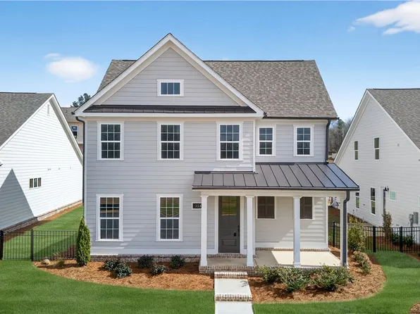 3541 Dickson Place Dr, Opelika, AL 36801