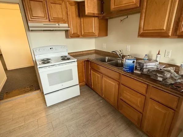 135 W 11th St #204, Silverthorne, CO 80498