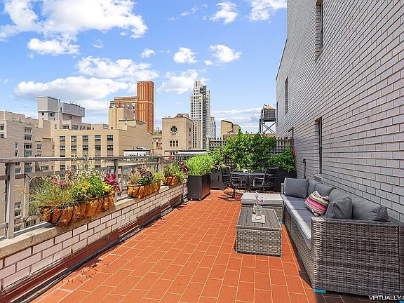 4th image of 230 E 79th St APT 19D