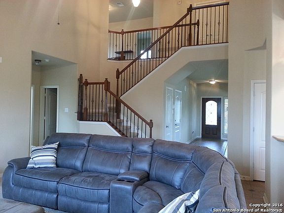 5th image of 3642 Bennington Way