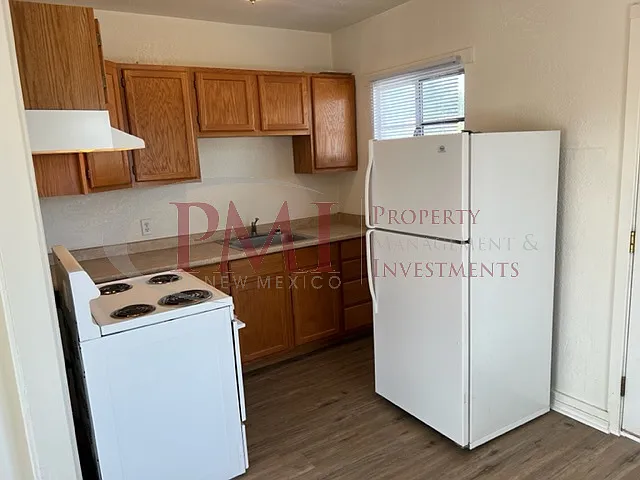 Montana Avenue 1404 — Photo 11