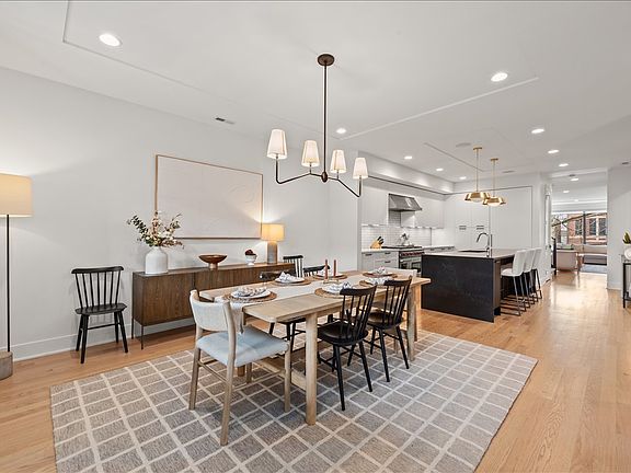 5th image of 825 W Buckingham Pl #3