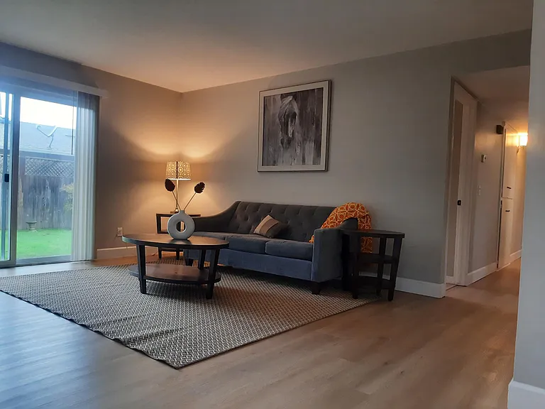 7882 Bernice Ct — Photo 4