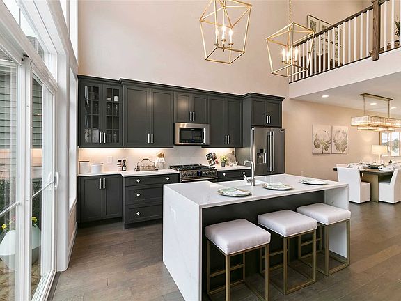 4th image of 1 Grace Hall Ln #1F