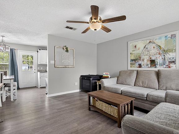 4th image of 3220 Homer Adkins Blvd