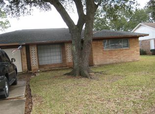 1123 Bobby St, Pearland, TX 77581