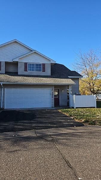 1st image of 2024 Cleveland Way S #2024