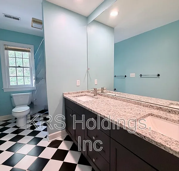 1025 Blackburn Blf — Photo 15