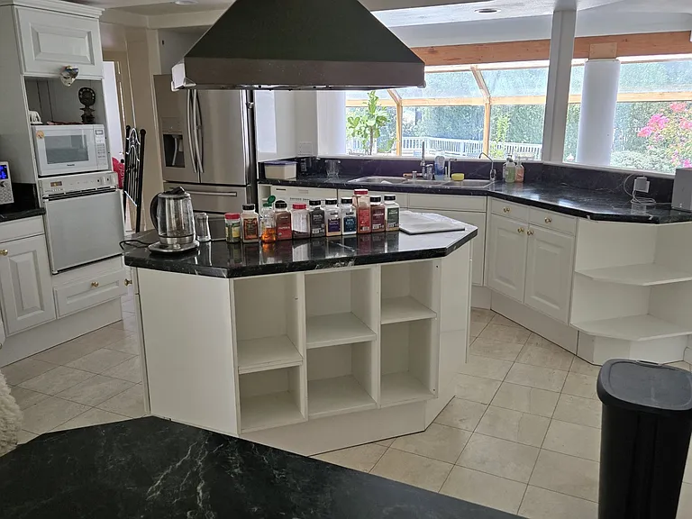 128 Twin Ridge Dr — Photo 9