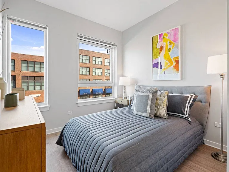 23rd Place Apartments - Market Rate Apartments — Photo 5