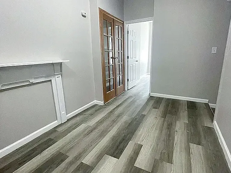 309 E 60th St #2E — Photo 3