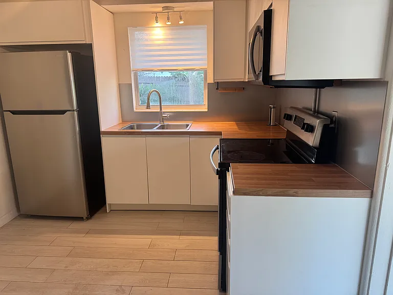 1702 Nebraska St #1702 — Photo 2