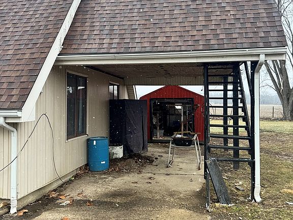 4th image of 1780 Ginger Hill Rd