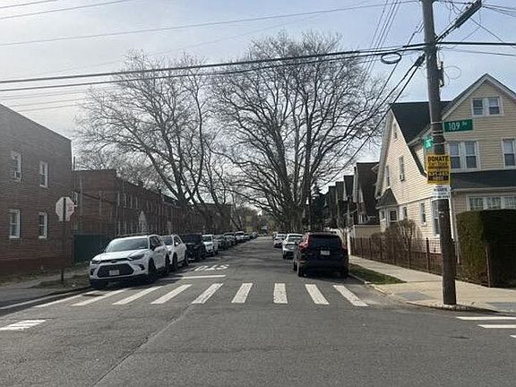 4th image of 109-30 202nd St