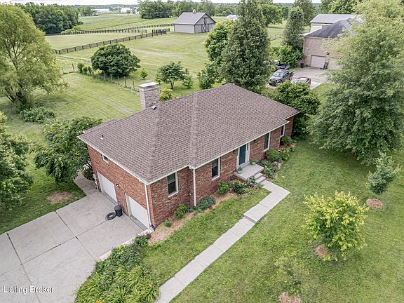 3rd image of 5241 Orphan Ln