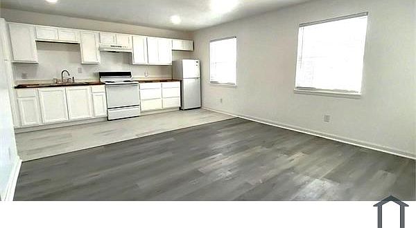 1st image of 6514 Hackel Dr
