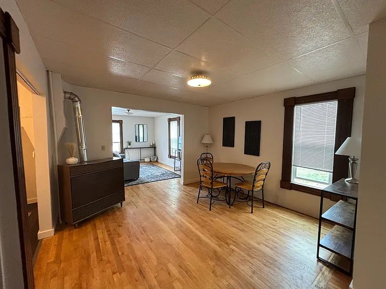 816 N Rodney St — Photo 4