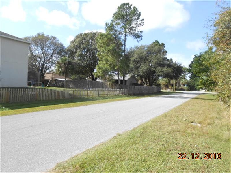 1st image of 2936 Yacolt Ave
