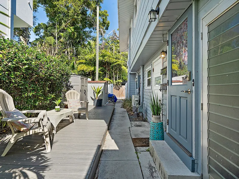 155 1/2 Ave NE #A — Photo 5