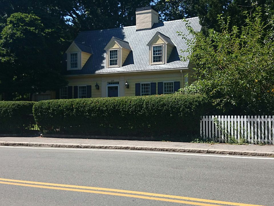2nd image of 225 Pond Ave