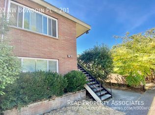 127 NW Bowdoin Pl #201, Seattle, WA 98107