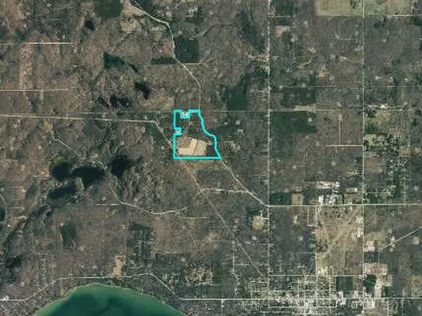 Winding Rd, Lewiston, MI 49756
