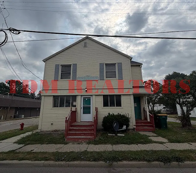 11448 N Saginaw St #1 — Photo 1
