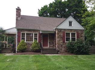457 Chestnut St, Collegeville, PA 19426