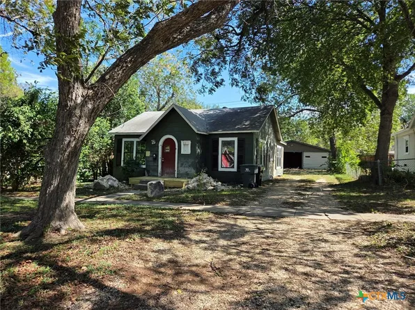 915 N 2nd St, Temple, TX 76501