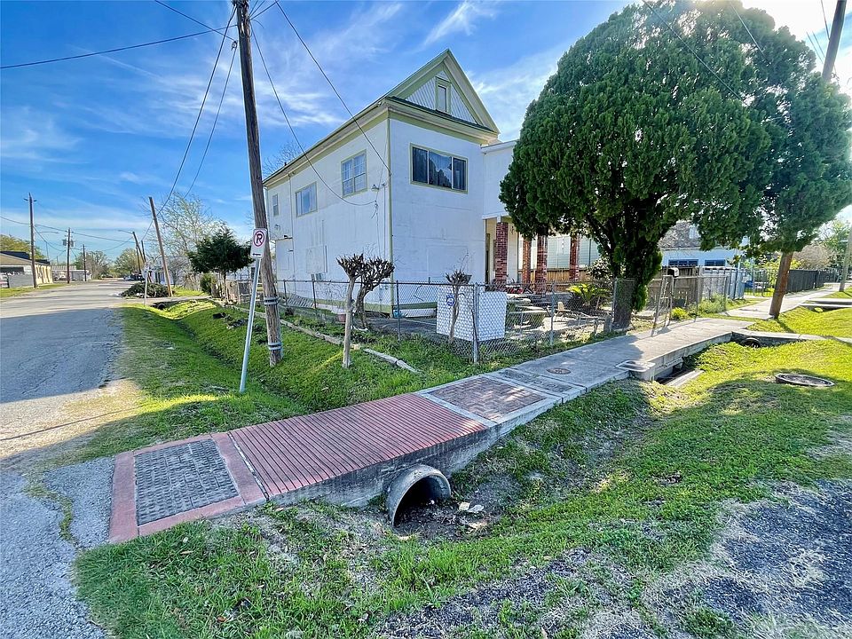 1st image of 3601 Engelke St