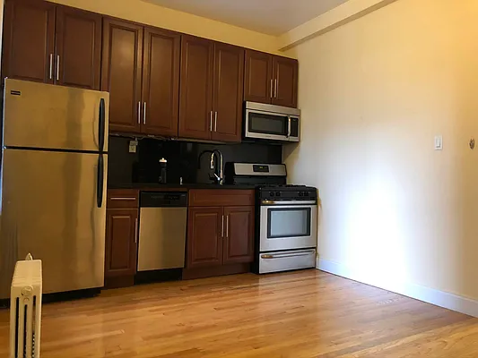 Rented by Compass | media 6