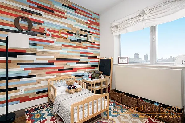 Sold by aptsandlofts.com | media 49