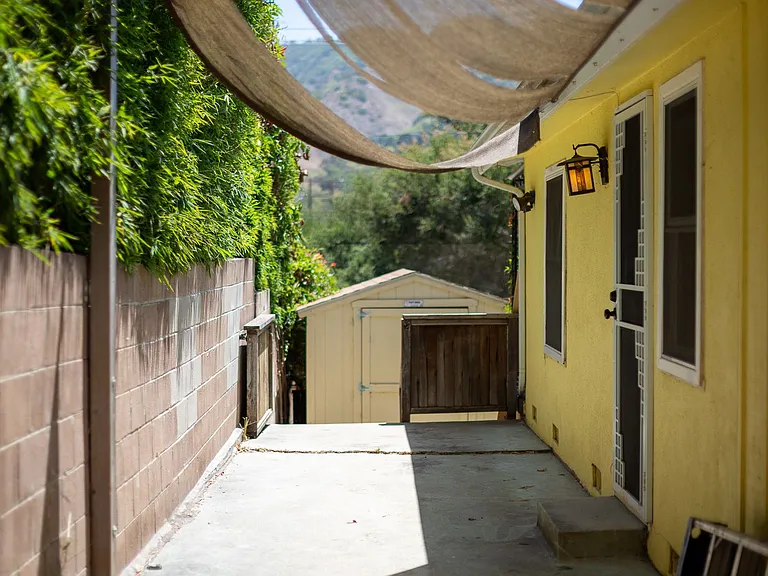 8111 Santa Ana Rd — Photo 21