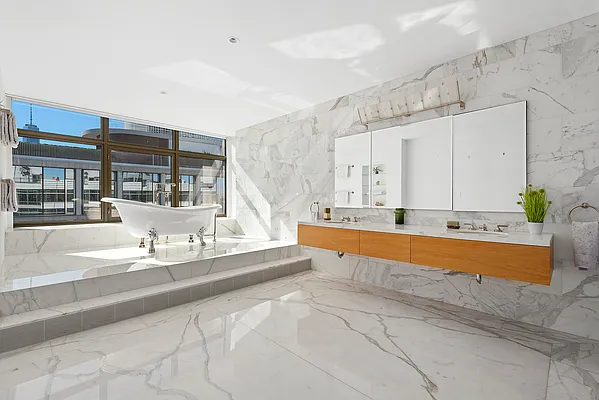 Sold by Corcoran | media 23