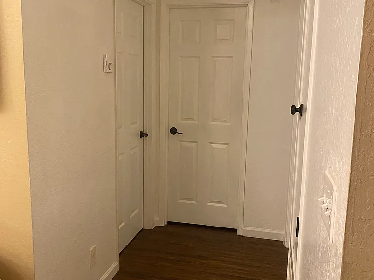 166 Kern St #22 — Photo 36