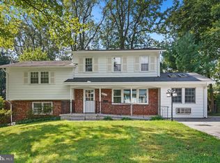 5310 Manorfield Rd, Rockville, MD 20853