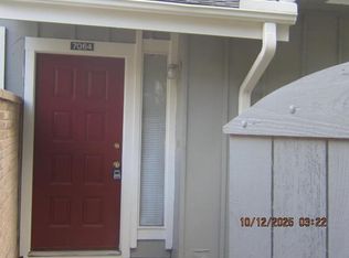 7064 Greenway Chase St, Houston, TX 77072