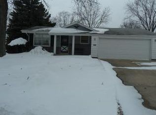 5143 Lilac Ln, Greendale, WI 53129