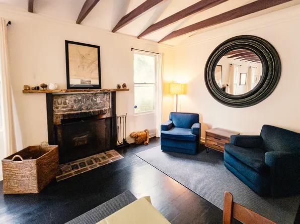 (undisclosed Address), Los Angeles, CA 90046