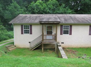 191 Delanne Dr, Waynesville, NC 28786