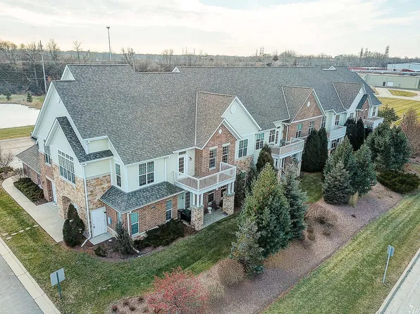 2155 W Mill Rd APT 108, Glendale, WI 53209