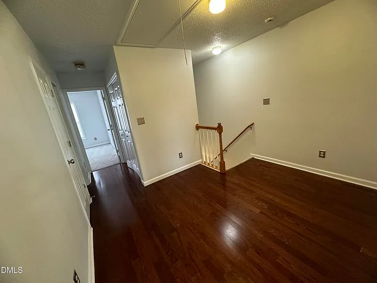 4804 Tanglewood Oaks St — Photo 4