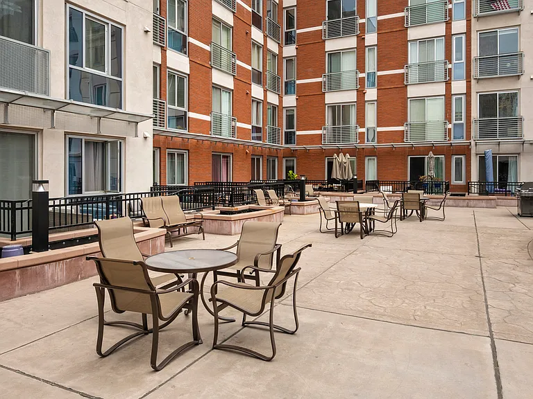 445 Island Ave #314 — Photo 38
