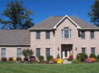 103 Ontario Ct, Gibsonia, PA 15044