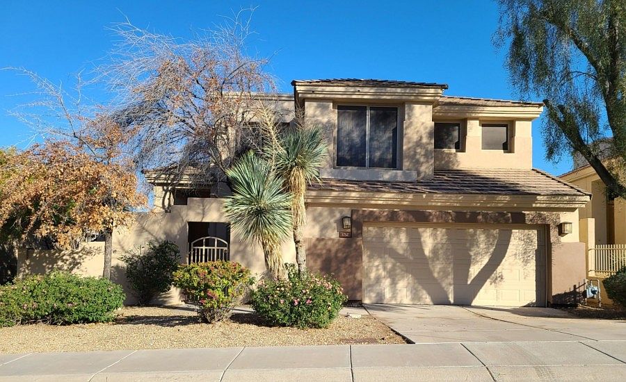 1st image of 1252 E Voltaire Ave
