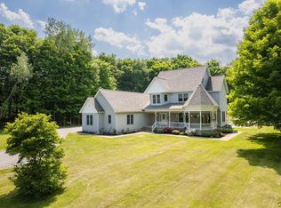 19 Hickory Grove Rd, Fulton, NY 13069