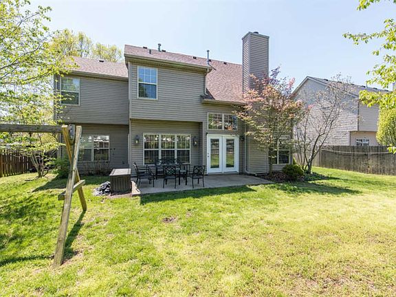 5th image of 105 Timothy Dr