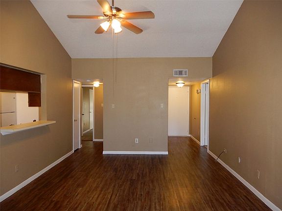 5th image of 17401 Red Oak Dr APT 58